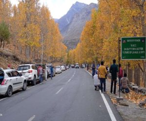 Himachal Unlock Now tourists