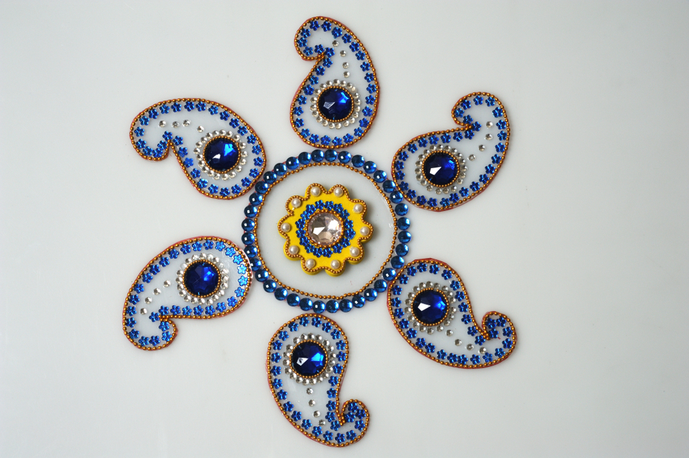 Trending Kundan Readymade Rangoli