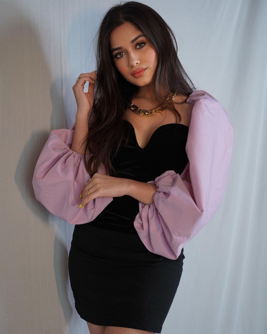 Jannat Zubai 1