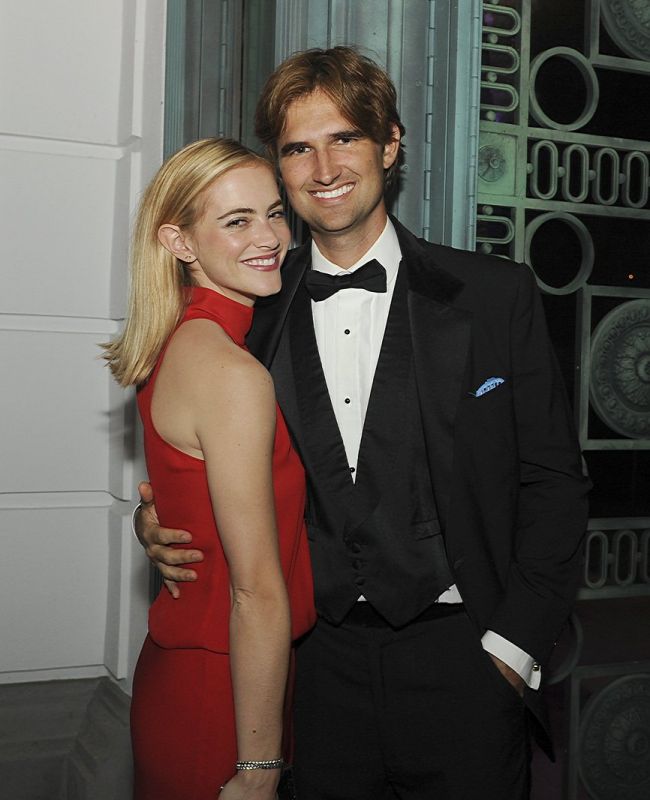 Personal-life-and-wife-of-Blake-Anderson-Hanley