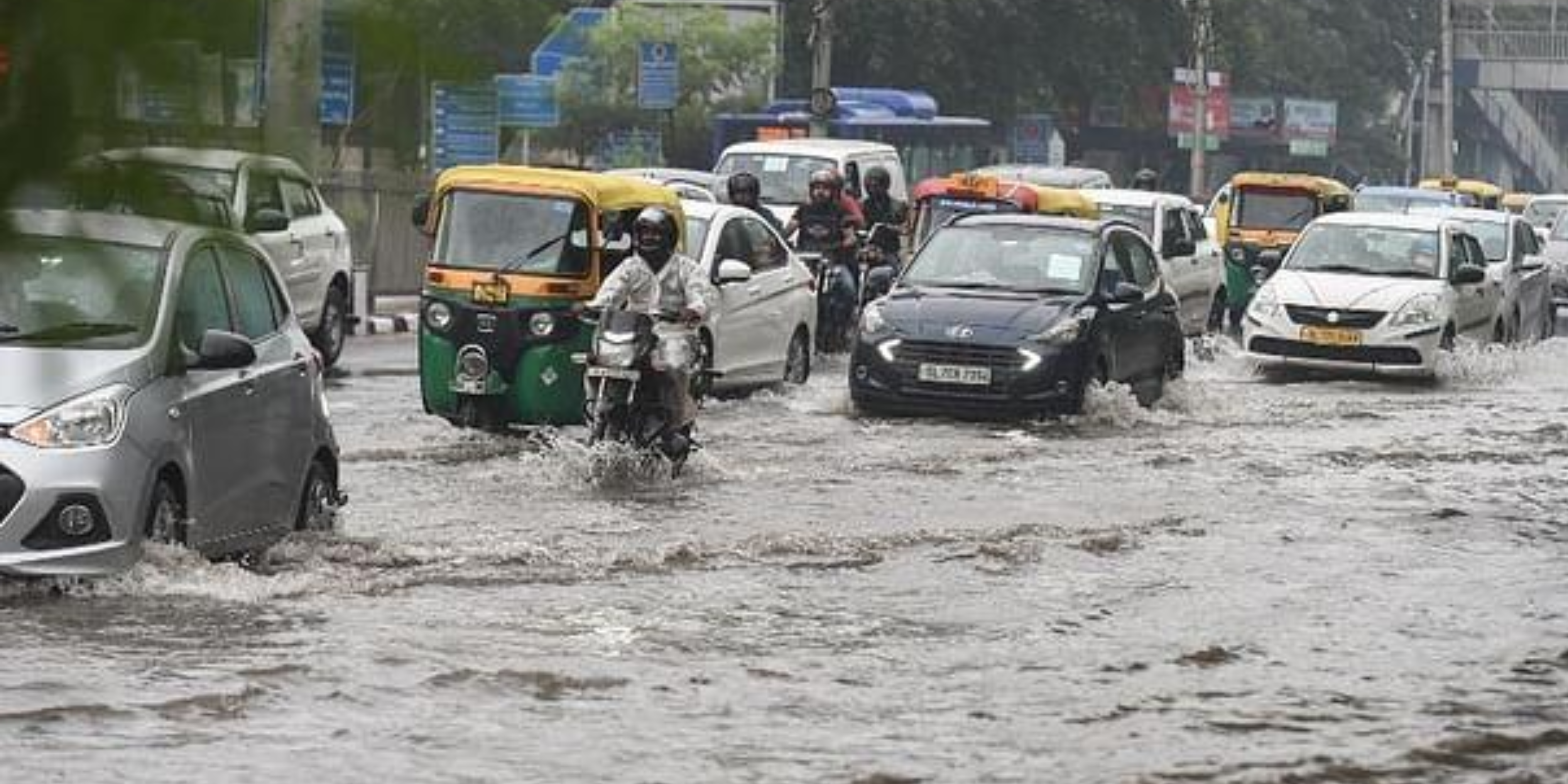 IMD Issued Heavy Rain Alert In Bihar, UP and Delhi 
